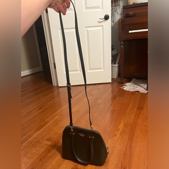 Emerald green crossbody Kate Spade purse. Slightly used. - Picture 2 of 6